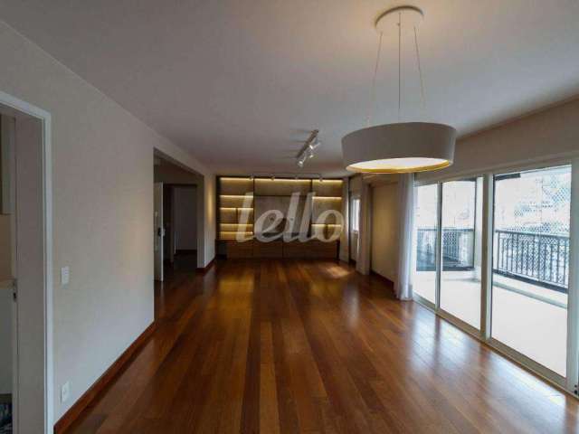 Apartamento com 4 quartos para alugar na Rua Pio XI, --, Alto de Pinheiros, São Paulo, 199 m2 por R$ 17.000