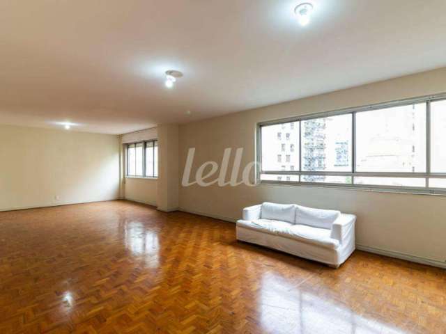 Apartamento com 3 quartos para alugar na Rua Doutor Veiga Filho, --, Santa Cecília, São Paulo, 260 m2 por R$ 4.800