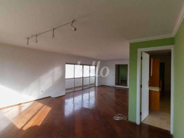 Apartamento com 3 quartos para alugar na Trv. Antônio Augusto Monteiro de Barros Neto, --, Panamby, São Paulo, 200 m2 por R$ 4.750