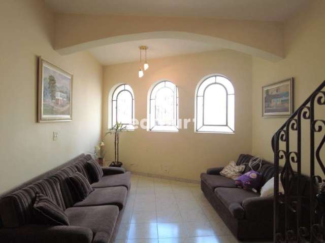 Casa com 2 quartos para alugar na Vila Assunção, Santo André  por R$ 4.000
