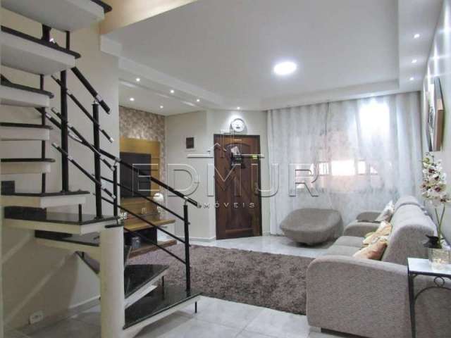 Casa com 3 quartos à venda no Parque Oratório, Santo André  por R$ 945.000