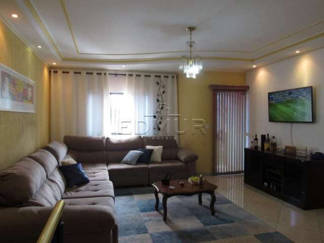 Casa com 3 quartos para alugar no Jardim Utinga, Santo André  por R$ 6.000