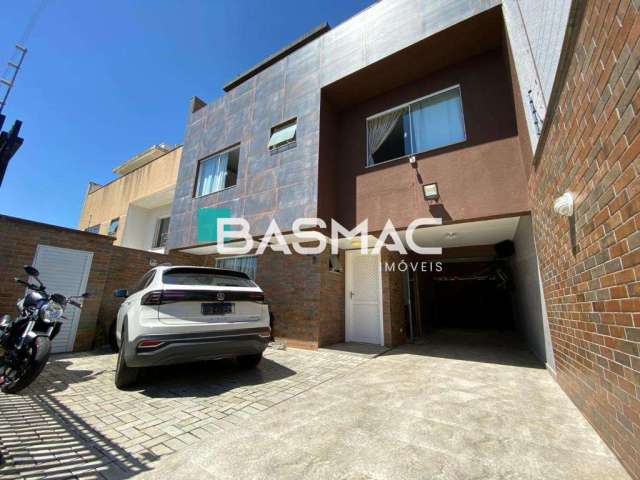 Casa com 3 quartos à venda na Rua Leonor Castellano, 833, Pilarzinho, Curitiba, 171 m2 por R$ 750.000