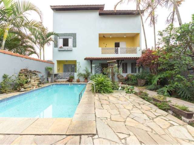 Casa com 4 quartos à venda na Rua Santo Antonio, 387, Jardim Áurea, Poá por R$ 840.000