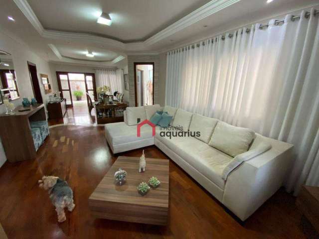 Casa com 3 dormitórios à venda, 246 m² por R$ 1.450.000,00 - Urbanova - São José dos Campos/SP