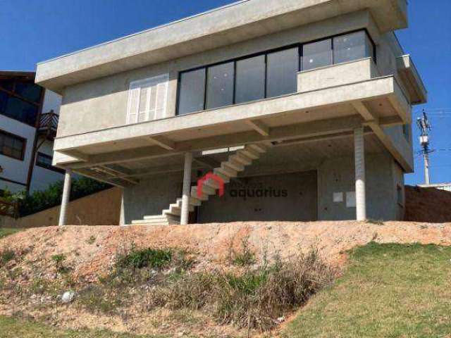 Casa com 4 dormitórios à venda, 227 m² por R$ 895.000,00 - Village Parahybuna - Paraibuna/SP