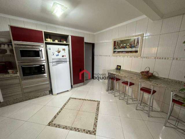 Sobrado com 3 dormitórios à venda, 223 m² por R$ 751.000,00 - Residencial Vista Linda - São José dos Campos/SP