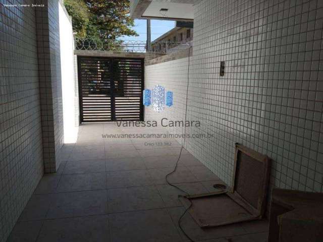 Casa para Venda em Santos, Campo Grande, 3 dormitórios, 3 suítes, 4 banheiros, 2 vagas