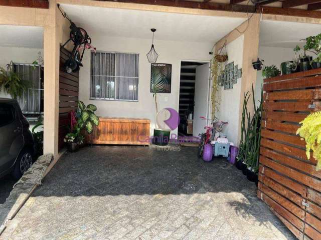 Sobrado com 2 dormitórios à venda por R$ 360.000,00 - Vila Romanópolis - Ferraz de Vasconcelos/SP