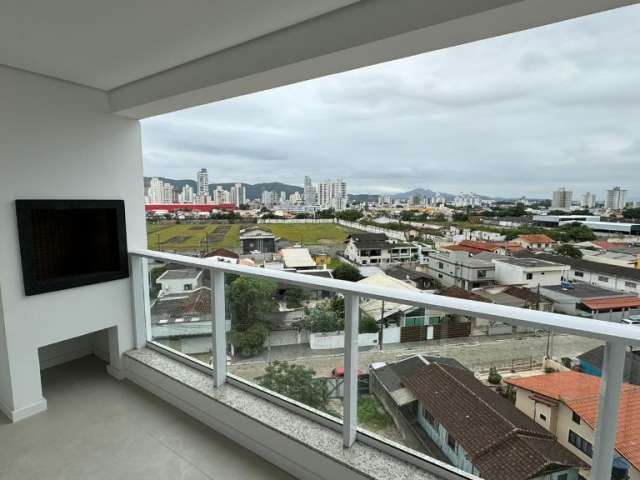 Apartamento com 2 quartos, São João - Itajaí