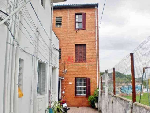 Apartamento com 2 dormitórios para alugar, 65 m² por R$ 1.310,56/mês - São João - Porto Alegre/RS