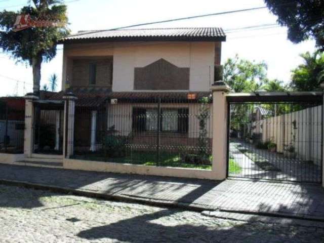 Casa Residencial  de 274 m², Ipanema, Porto Alegre - CA0449.