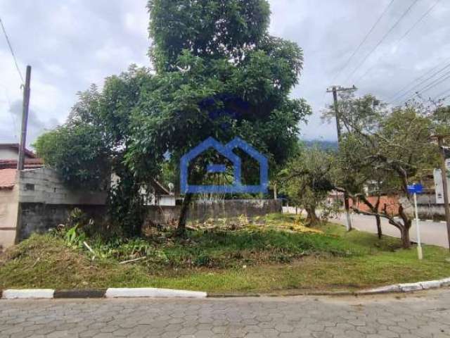 Terreno à venda, Massaguaçu, Com 252,62 mts , terreno de esquina ,ótima localização . Caraguatatuba