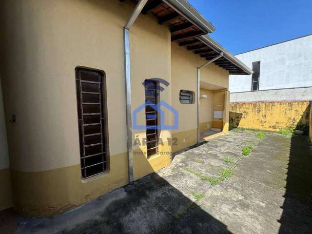 Casa à venda, Jardim Primavera, com 3 dormitórios e 2 suítes , em Caraguatatuba, SP