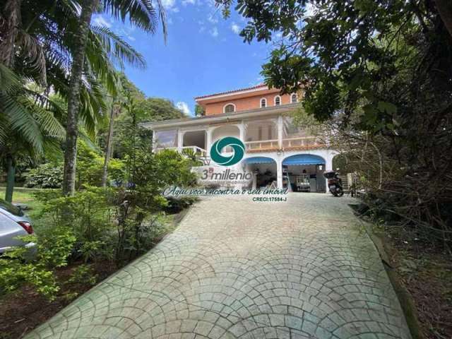Casa com 8 quartos para alugar na Avenida Dona Cherubina Viana, Vila Santo Antônio, Cotia, 1110 m2 por R$ 15.000
