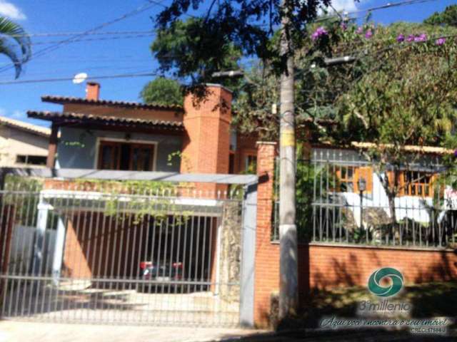 Casa em condomínio fechado com 4 quartos à venda na Estrada Aldeinha, Jardim Marilu, Carapicuíba, 240 m2 por R$ 1.600.000