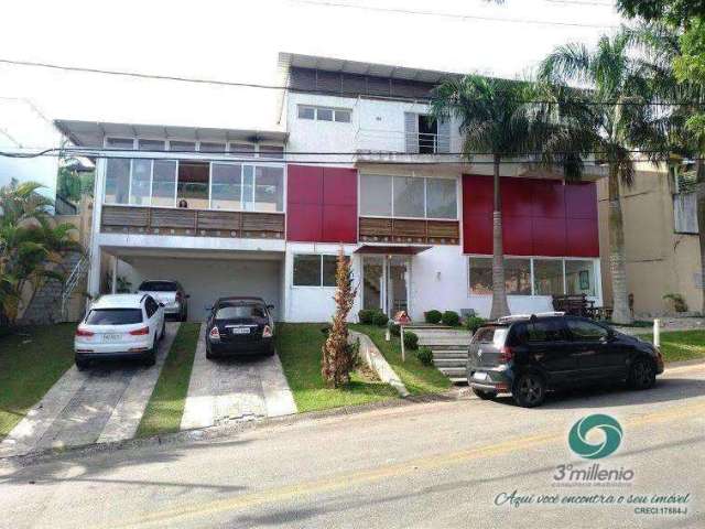 Casa em condomínio fechado com 5 quartos à venda na Alameda Água Marinha, Golf Gardens, Carapicuíba, 390 m2 por R$ 1.700.000