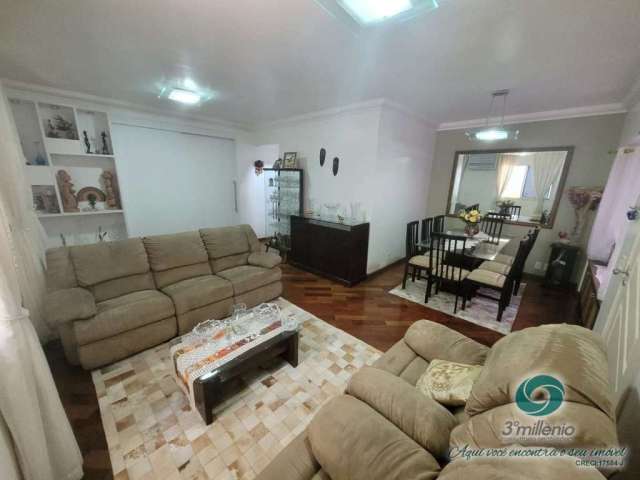Casa em condomínio fechado com 4 quartos à venda na Rua Ouro Preto, Chácara de La Rocca, Carapicuíba, 239 m2 por R$ 1.100.000