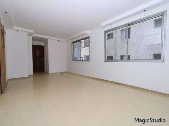 Apartamento com 3 quartos à venda na Rua Artur de Azevedo, --, Pinheiros, São Paulo por R$ 900.000