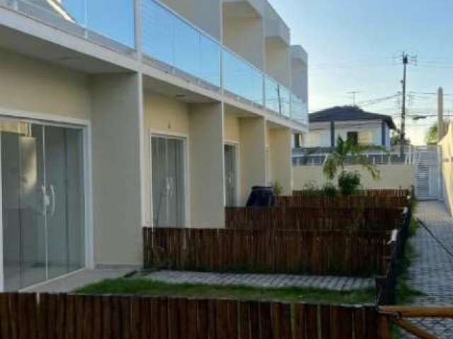 Casa em condomínio fechado com 3 quartos à venda na Rua Juracy Magalhães, Pitangueiras, Lauro de Freitas, 90 m2 por R$ 395.000