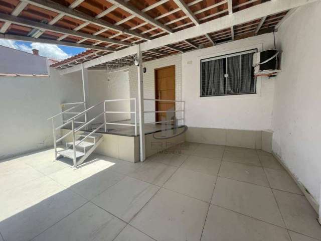 Maravilhosa Casa com 2 Quartos à venda, 100 m² por R$ 495.000 - Jardim Vila Rica - Tiradentes - Volta Redonda/RJ