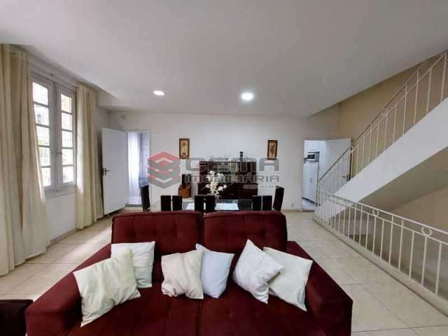 Casa com 4 quartos à venda na Rua Bento Lisboa, Catete, Rio de Janeiro, 220 m2 por R$ 1.300.000