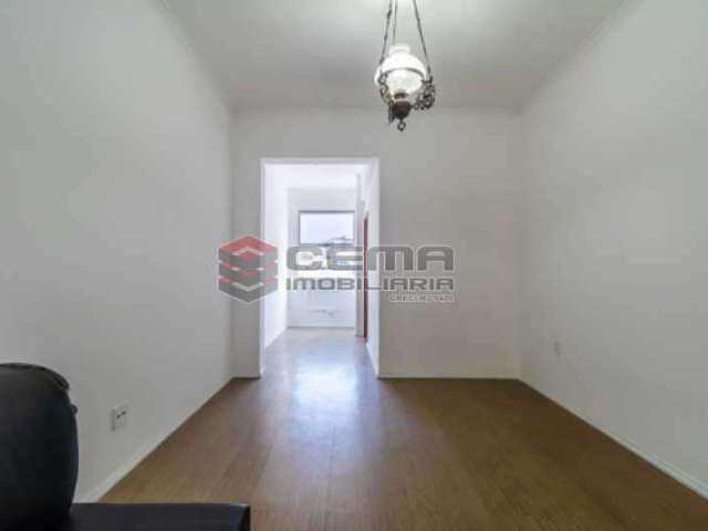 Apartamento com 3 quartos à venda na Rua Ferreira Viana, Flamengo, Rio de Janeiro, 105 m2 por R$ 1.340.000