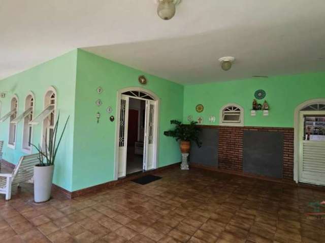 Casa para venda, 4 quartos, sendo 3 suítes  Goiabeiras, Cuiabá - CA5104