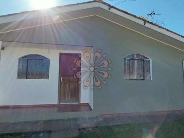 Casa com 3 quartos à venda na Rua Pavão, Vila Gilcy, Campo Largo, 93 m2 por R$ 320.000
