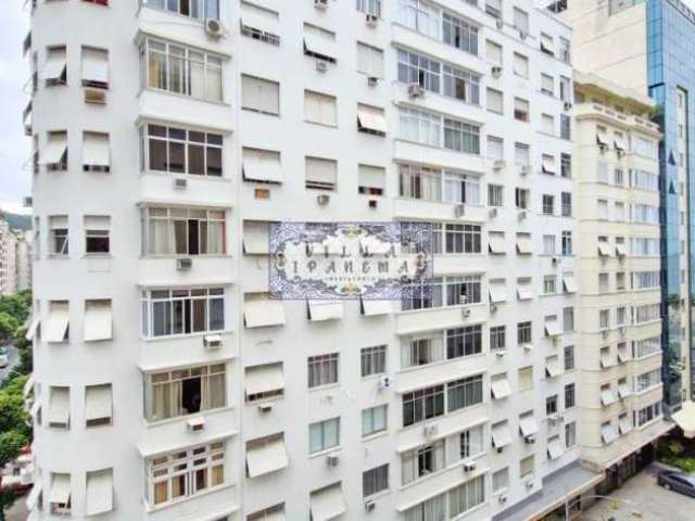 Apartamento com 3 quartos à venda na Rua Fernando Mendes, Copacabana, Rio de Janeiro, 130 m2 por R$ 1.300.000