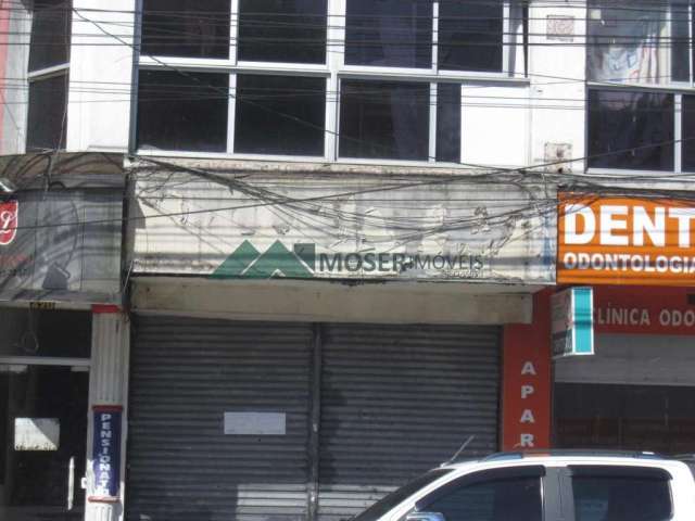 Loja com 3 quartos para alugar, 85.22 m2 por R$ 8800.00 - Centro - Curitiba/PR