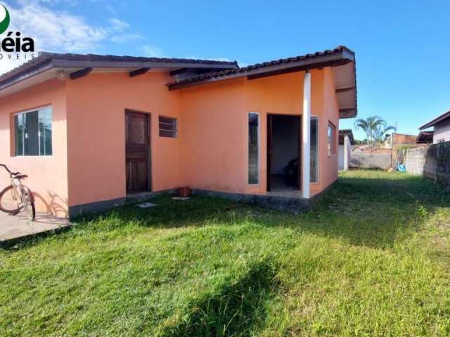 Casa ampla, 2 dormitórios (1 suíte) em terreno de 600 m² - Vila Cabana - Cananéia - Litoral Sul de SP