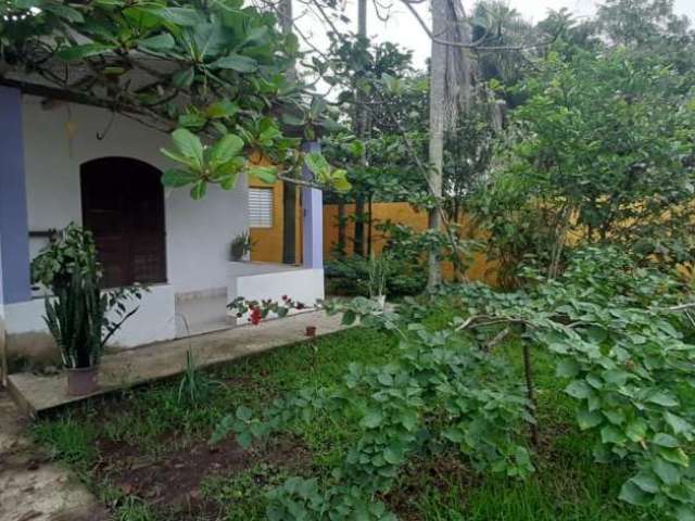 Casa agradável no bairro Acaraú para venda em Cananéia/SP