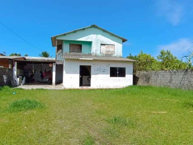Casa para venda no bairro Acaraú em Cananéia-SP