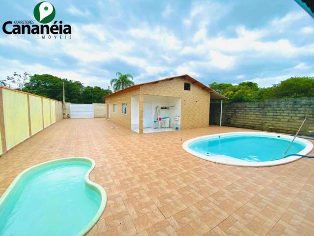 4 dormitórios (2 suítes) com piscina + piscina infantil - para VENDA - Retiro das Caravelas - Cananéia/SP