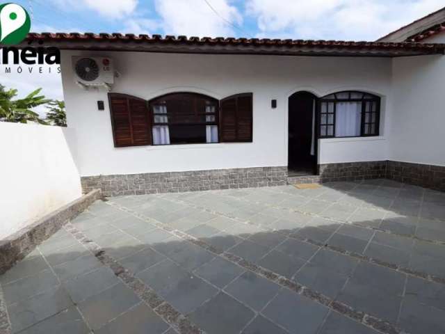 2 dormitórios (1 suíte) para venda - bairro do Rocio - Cananéia/SP