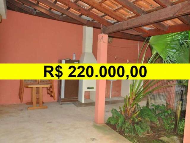 Imóvel disponível para venda no Acaraú - Cananéia / SP - 2 casas de 1 dormitório e demais dependências