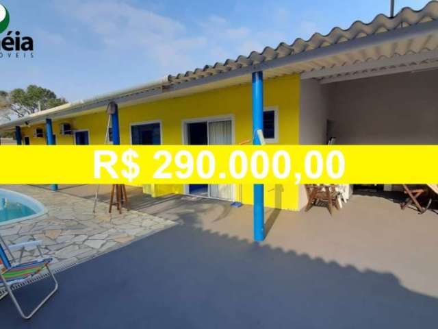 3 dormitórios com piscina para venda - prática e confortável para uso de veraneio - bairro Acaraú - Cananéia Litoral Sul de SP