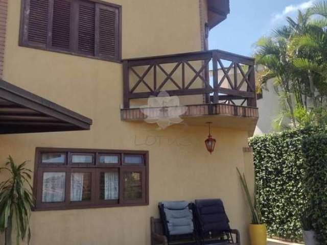 Casa com 4 quartos para alugar no Jardim Itaperi, Atibaia , 309 m2 por R$ 9.000