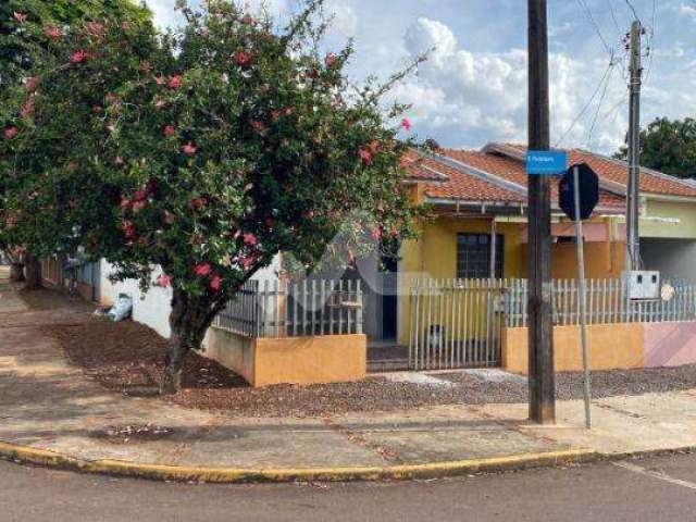 Casa com 2 dormitórios à venda,80.00 m , Jardim Coopagro, TOLEDO - PR