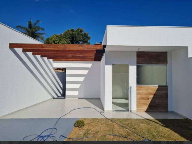 Casa Para Vender com 3 quartos 1 suÃ­tes no bairro Tropical em Contagem