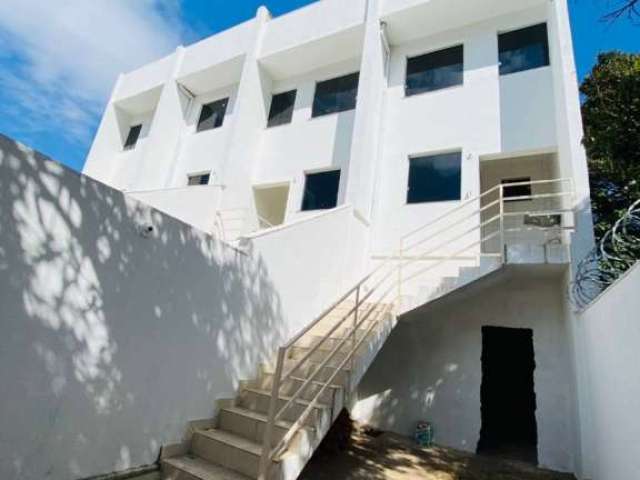 Casa Duplex Para Vender com 03 quartos 01 suÃ­tes no bairro Vila Cristina em Betim