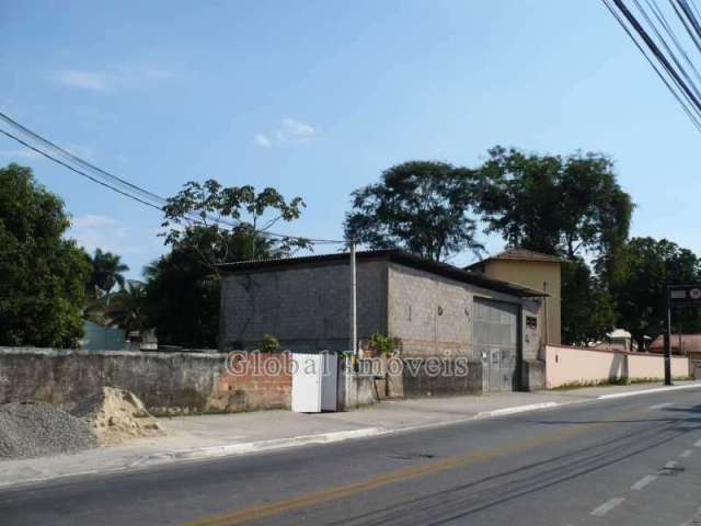 Barracão / Galpão / Depósito à venda na Avenida Roberto da Silveira, Flamengo, Maricá, 143 m2 por R$ 850.000
