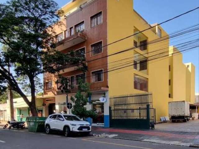 Locação | Apartamento com 110,00 m², 3 dormitório(s), 1 vaga(s). Zona 01, Maringá