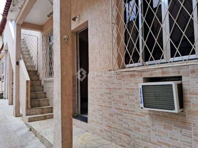 Casa em condomínio fechado com 3 quartos à venda na Rua Ada, Piedade, Rio de Janeiro, 54 m2 por R$ 249.000