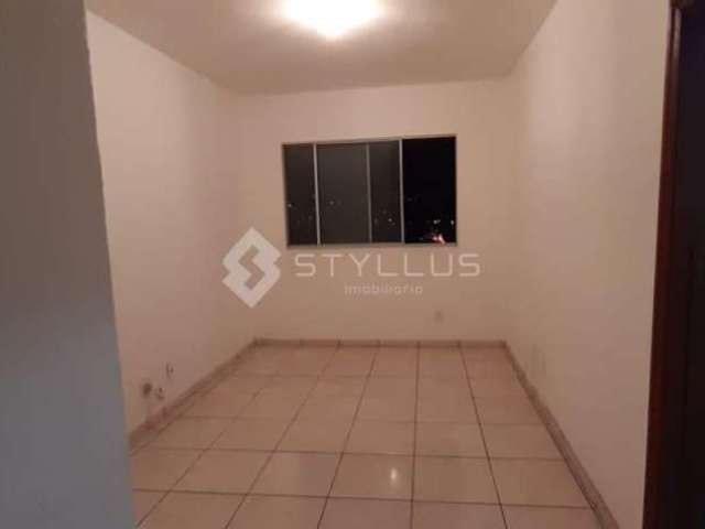 Apartamento com 2 quartos à venda na Rua General Clarindo, Engenho de Dentro, Rio de Janeiro, 48 m2 por R$ 225.000