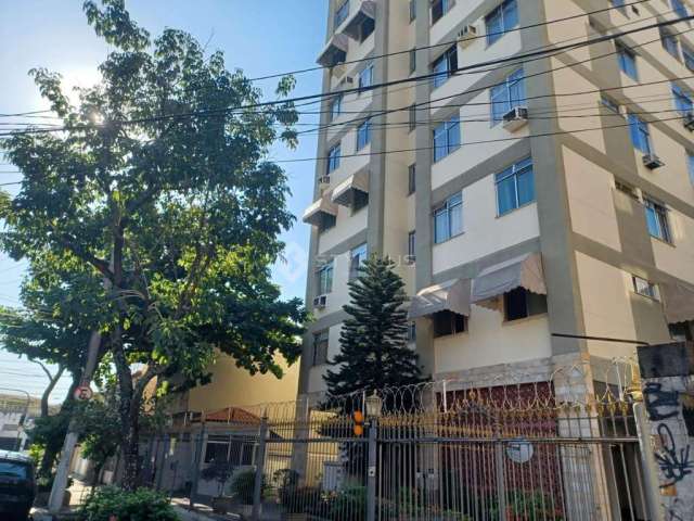 Apartamento com 2 quartos à venda na Rua Castro Alves, Méier, Rio de Janeiro, 60 m2 por R$ 215.000