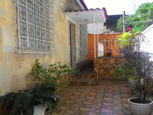 Casa com 2 quartos à venda na Rua Baldraco, Cachambi, Rio de Janeiro, 172 m2 por R$ 500.000