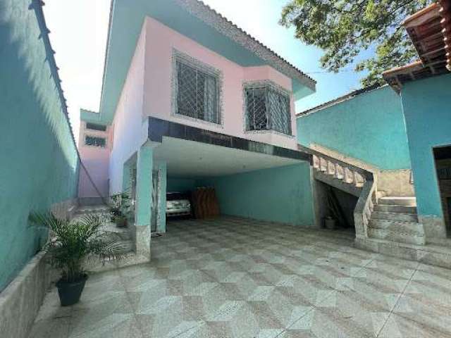 Casa, 300 m² - venda por R$ 749.000,00 ou aluguel por R$ 3.089,00/mês - Vila Maria - São José dos Campos/SP