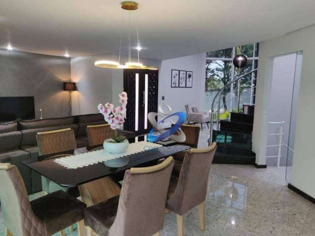 Sobrado com 3 dormitórios à venda, 378 m² por R$ 1.900.000,00 - Vila Zezé - Jacareí/SP